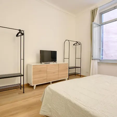 3 Bedroom Amazing In Lägenhet *