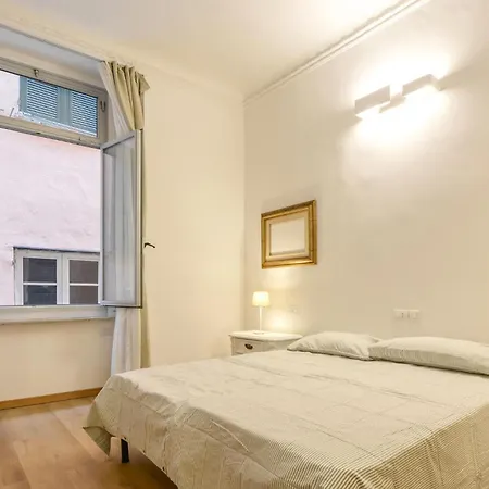 3 Bedroom Amazing In Lejlighed Genova